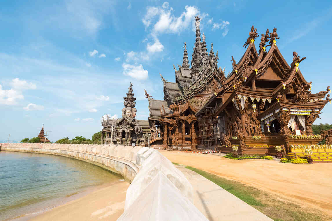 sanctuary-of-truth-pattaya.jpg